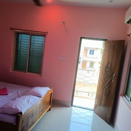 Hotel Dream Light ! Puri Buitenkant foto