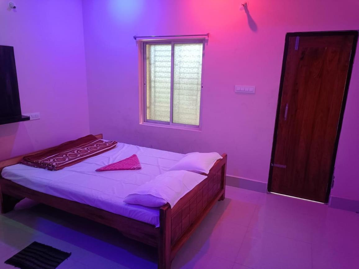 Hotel Dream Light ! Puri Buitenkant foto
